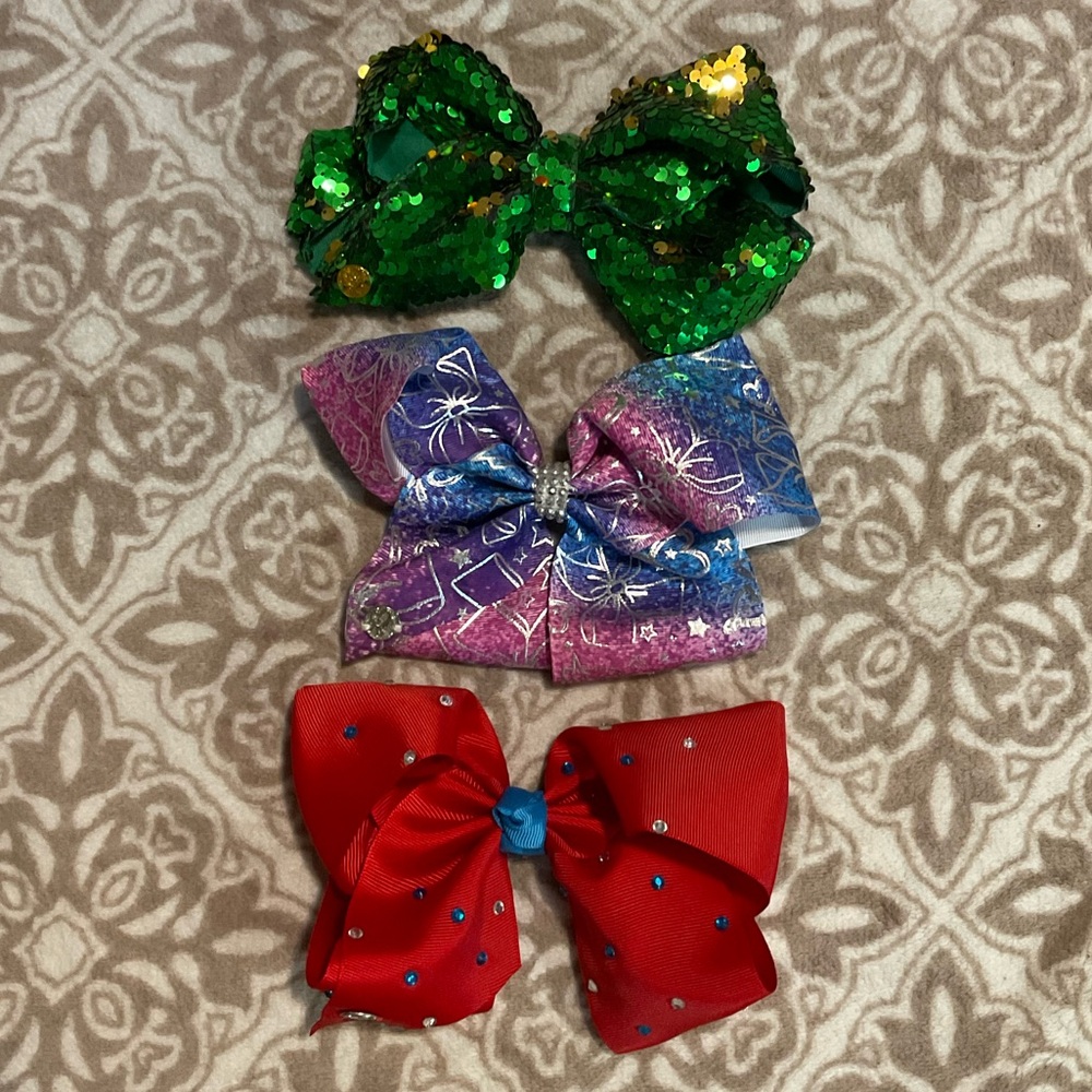 Jojo Siwa Set of Three Colorful Hair Bows